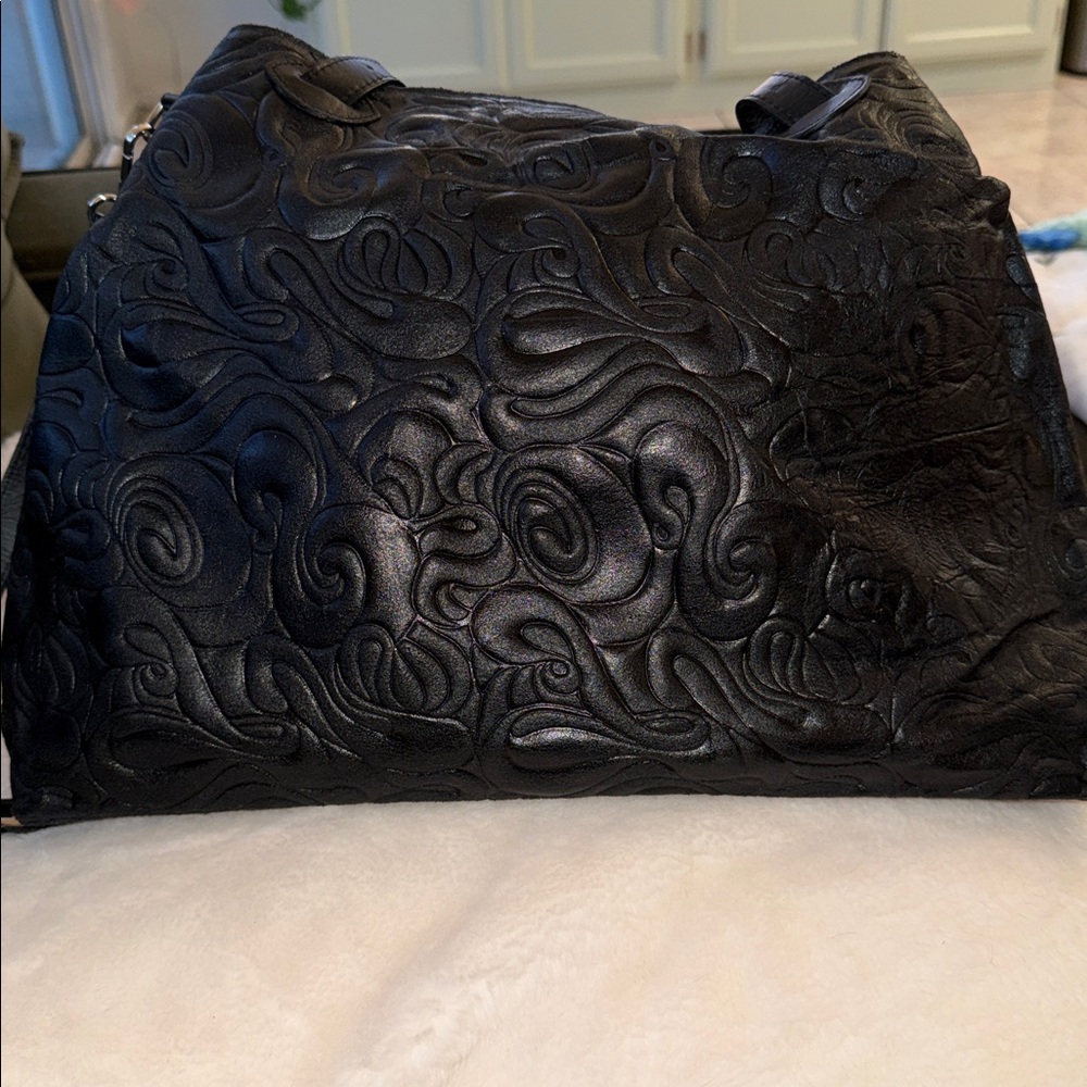ISADORA ITALIAN LEATHER PURSE! - Picture 2 of 12